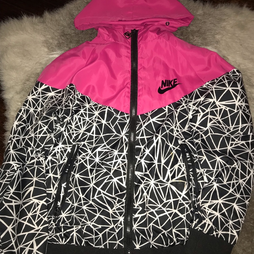 Nike Windbreaker size small